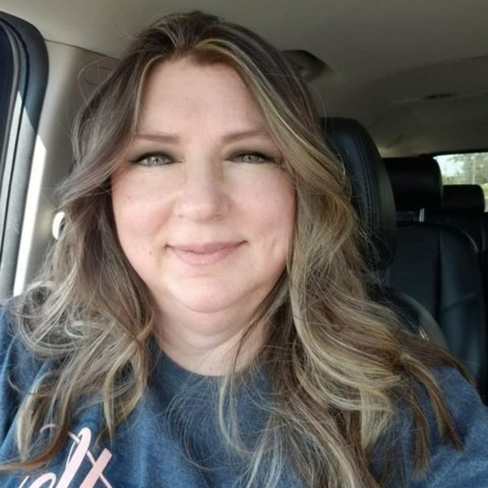 Meet your Posher, Sandi